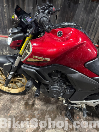 Yahama FZ V3 Deluxe 2022- Model